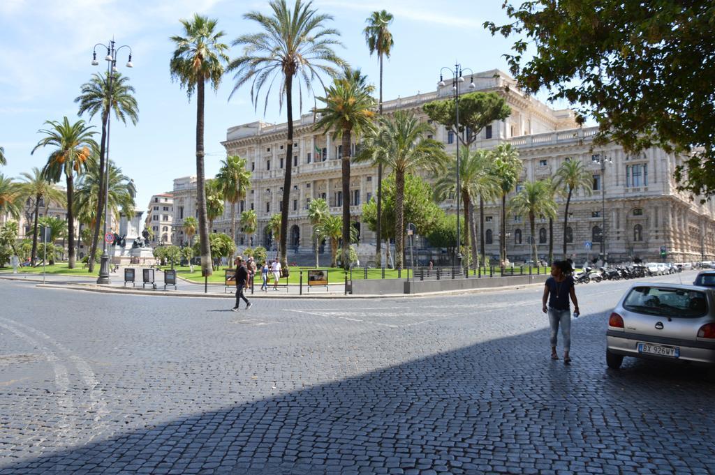 Piazza Cavour Suite Rome Exterior photo